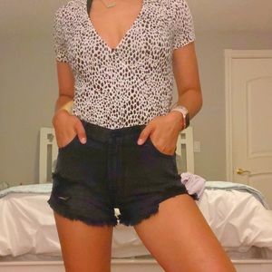 NWOT A&F black denim shorts
